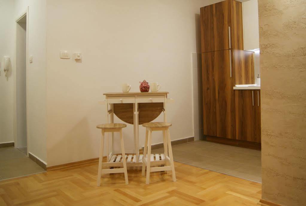 Smart Apartments สโกเปีย ภายนอก รูปภาพ