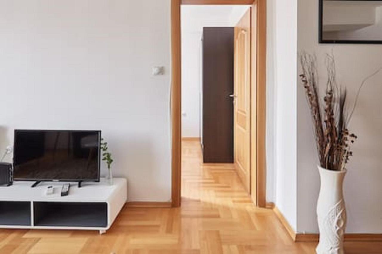 Smart Apartments สโกเปีย ภายนอก รูปภาพ